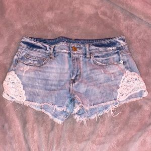 American eagle short shorts. Size 6
